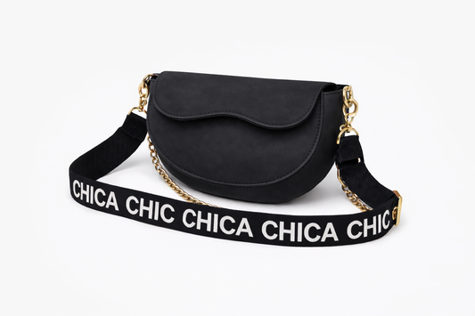 Chica Chic Crossbody Black