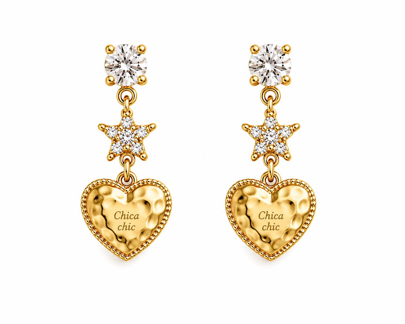 Aretes Cortos Chica Chic – Corazón & Estrella Dorado